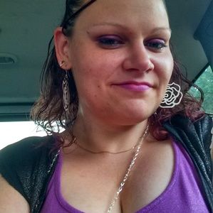 Meet your Posher, Faith